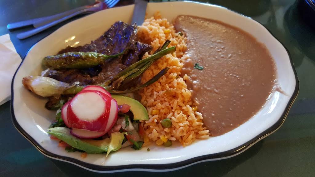 El Abuelo Restaurant | restaurant | 452 N Maclay Ave, San Fernando, CA 91340, USA | 8183658283 OR +1 818-365-8283