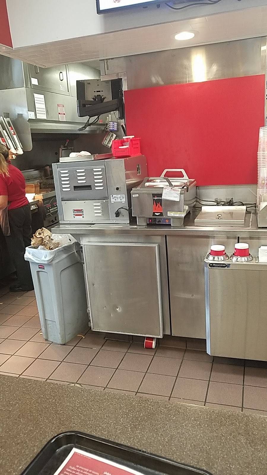 Wendys | restaurant | 4426 Hoffner Ave, Orlando, FL 32812, USA | 4074387211 OR +1 407-438-7211