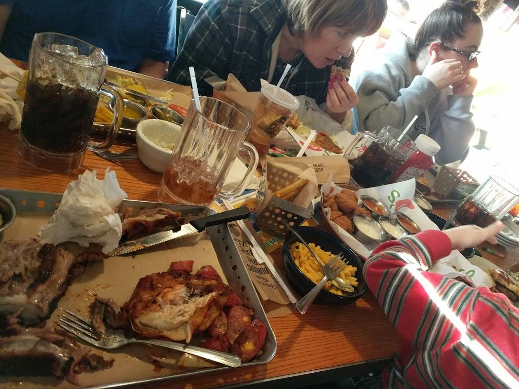 Chilis Grill & Bar | meal takeaway | 255 E Rte 59, Nanuet, NY 10954, USA | 8456236305 OR +1 845-623-6305