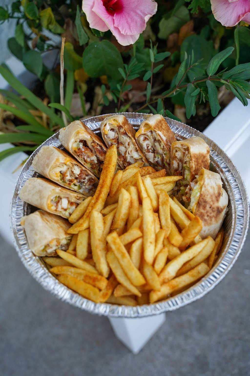 Abu Omar Halal | restaurant | 3700 N Portland Ave, Oklahoma City, OK 73122, USA | 4058500087 OR +1 405-850-0087