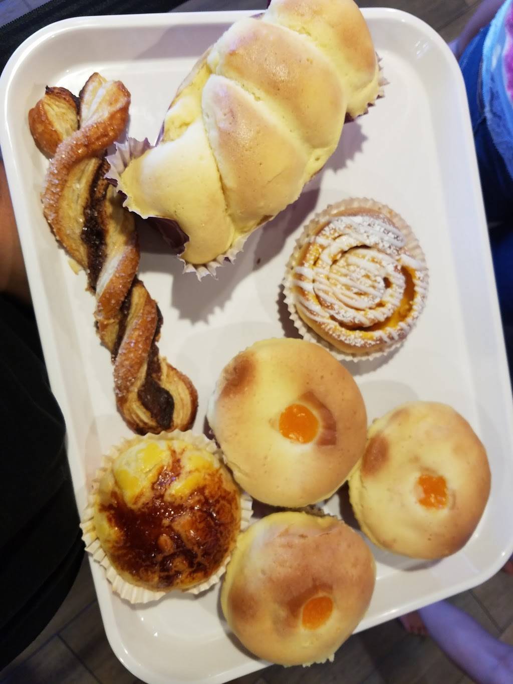 85C Bakery Cafe - Sacramento | cafe | 5591 Sky Pkwy #411, Sacramento, CA 95823, USA | 9163998585 OR +1 916-399-8585