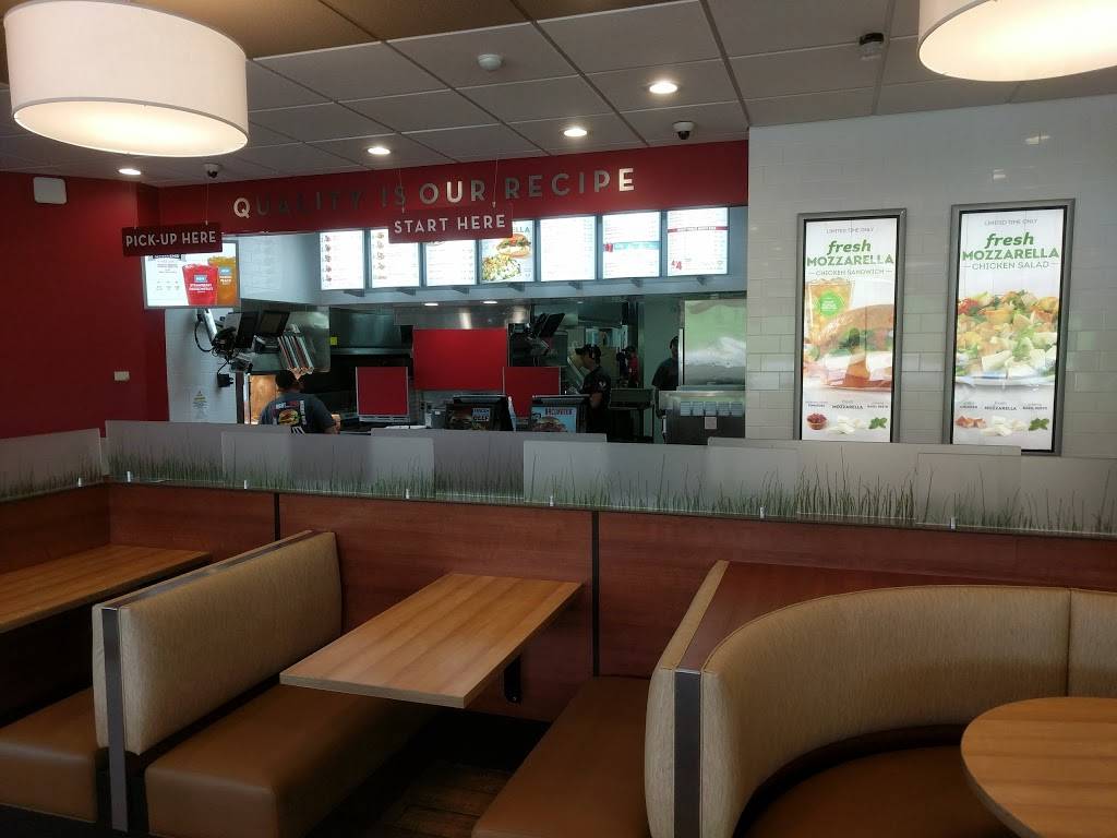 Wendys | restaurant | 461 Racetrack Rd, Washington, PA 15301, USA | 7242255862 OR +1 724-225-5862