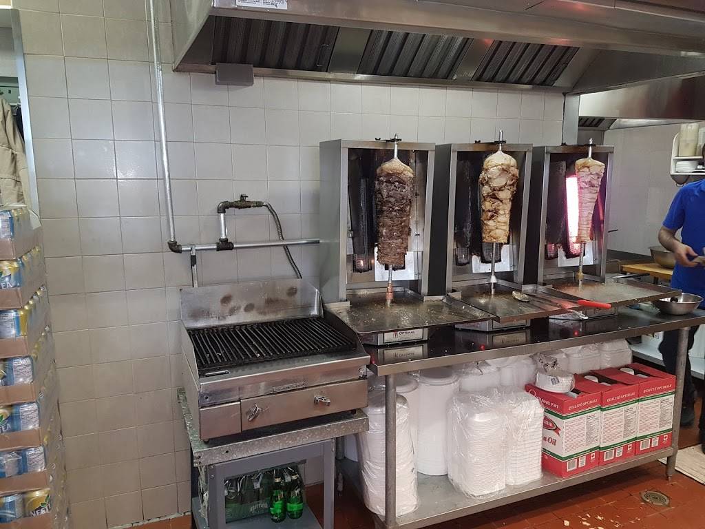 Shish Taouk de Montreal | restaurant | 500 Boulevard des Laurentides, Saint-Jérôme, QC J7Z 4M1, Canada | 5146889767 OR +1 514-688-9767