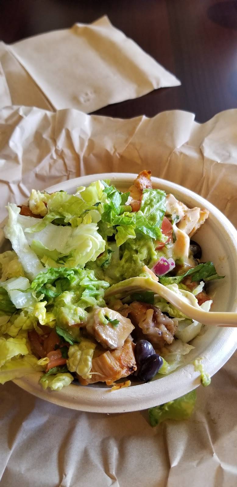 QDOBA Mexican Eats | restaurant | 1401 E Debbie Ln Suite 109, Mansfield, TX 76063, USA | 8174732112 OR +1 817-473-2112