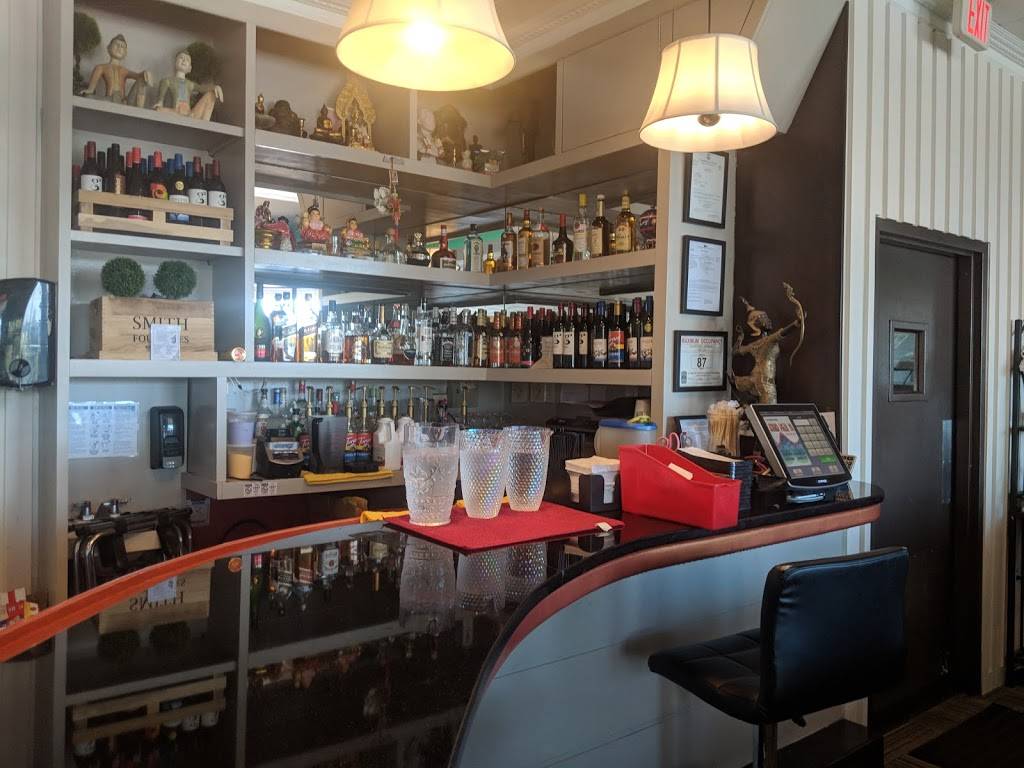 Chao Phra YA Thai | restaurant | 2465 Centreville Rd, Herndon, VA 20171, USA | 7037130103 OR +1 703-713-0103