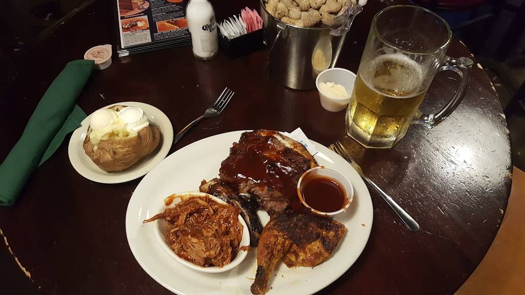 Texas Corral Shelbyville | restaurant | 2103 Intelliplex Dr, Shelbyville, IN 46176, USA | 3173982500 OR +1 317-398-2500