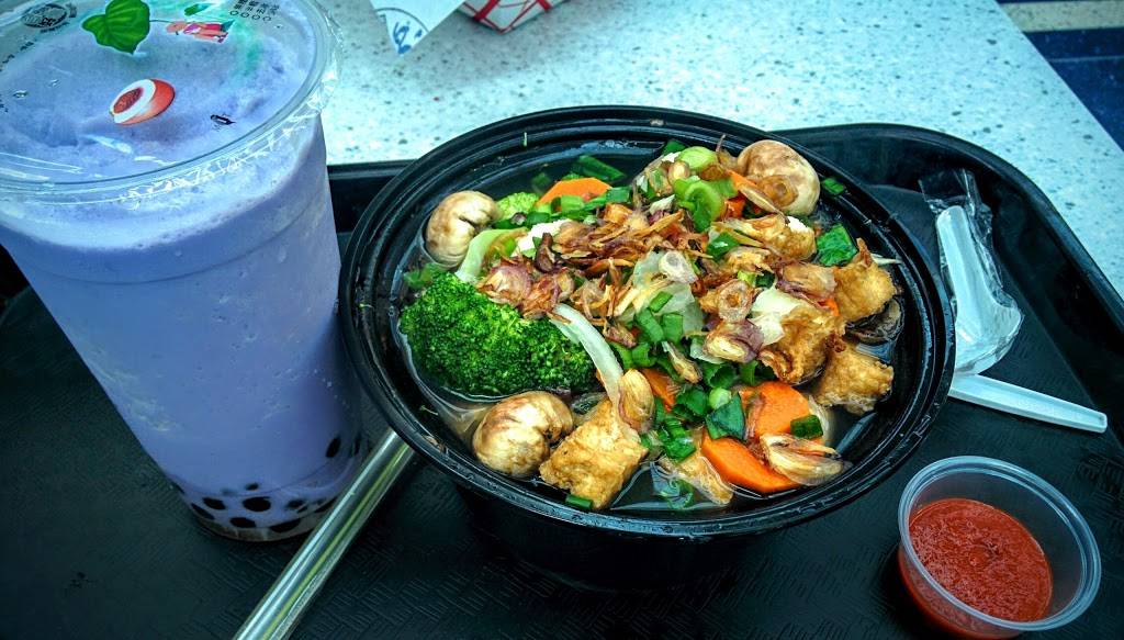 Bambuza Vietnam Kitchen - PDX Airport | restaurant | 7000 NE Airport Way #2164, Portland, OR 97218, USA | 5032873576 OR +1 503-287-3576