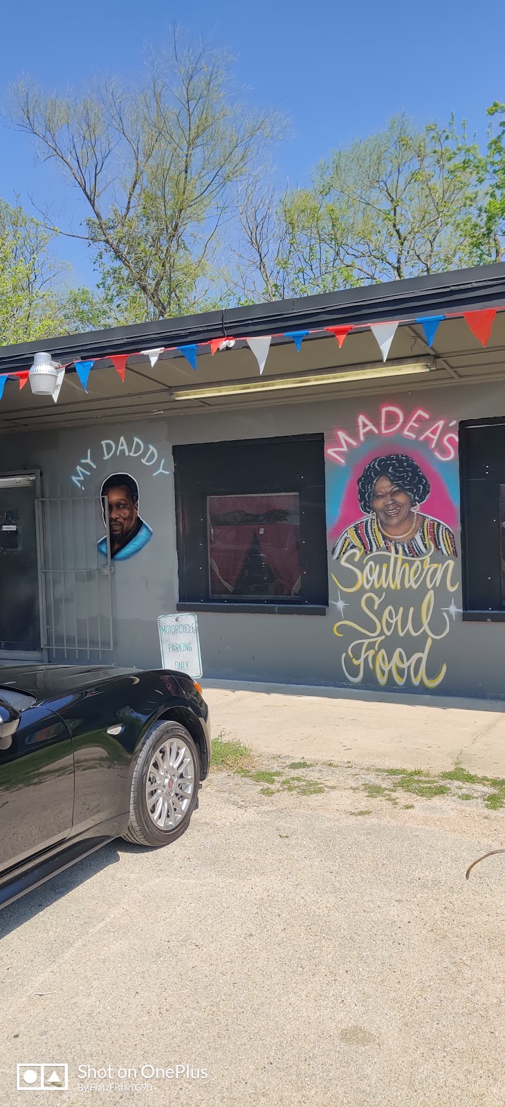 Madeas southern soul | restaurant | 1209 N Loop Dr, Waco, TX 76705, USA | 2547320665 OR +1 254-732-0665