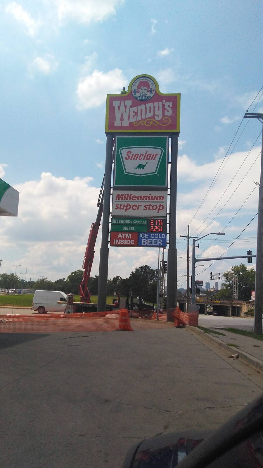 Wendys | restaurant | 3803 E Truman Rd, Kansas City, MO 64127, USA | 8162317153 OR +1 816-231-7153