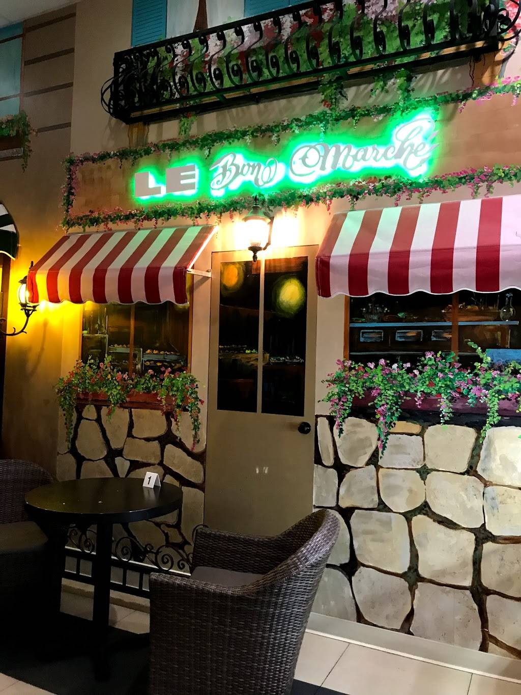 Coq Au Vin Restaurant | restaurant | 16033 Brookhurst St, Fountain Valley, CA 92708, USA | 7148844543 OR +1 714-884-4543