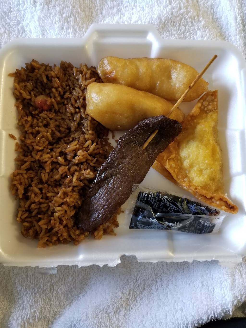 Golden Dragon | restaurant | 300 Main St, Nashua, NH 03060, USA | 6038896122 OR +1 603-889-6122