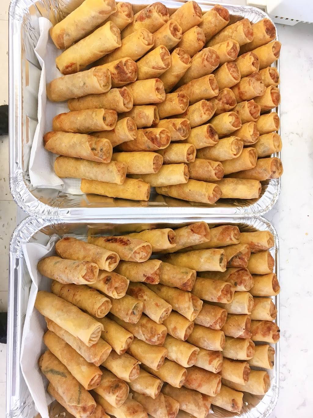 Banh Mi Ba Le | restaurant | 1125 Dundas St E, Mississauga, ON L4Y 2C4, Canada | 9052726875 OR +1 905-272-6875