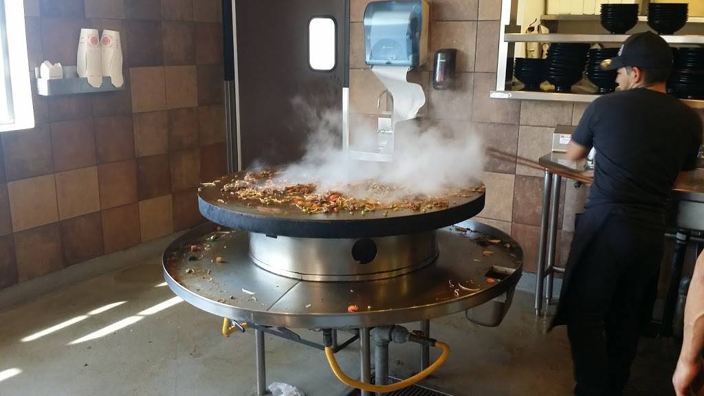 YCs Mongolian Grill | restaurant | 752 W Elliot Rd, Tempe, AZ 85284, USA | 4807772929 OR +1 480-777-2929