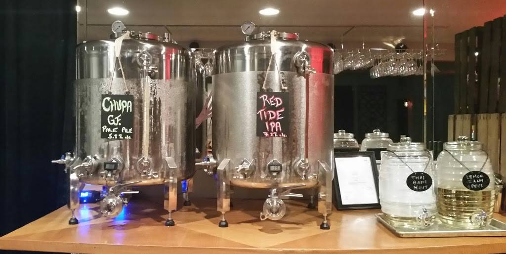 Beach Nomad Brews | restaurant | 20 Baltimore Ave, Rehoboth Beach, DE 19971, USA | 3022583682 OR +1 302-258-3682