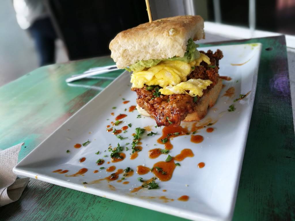 Biskit Junkie | restaurant | 106 Westheimer Rd E, Houston, TX 77006, USA | 8326236819 OR +1 832-623-6819