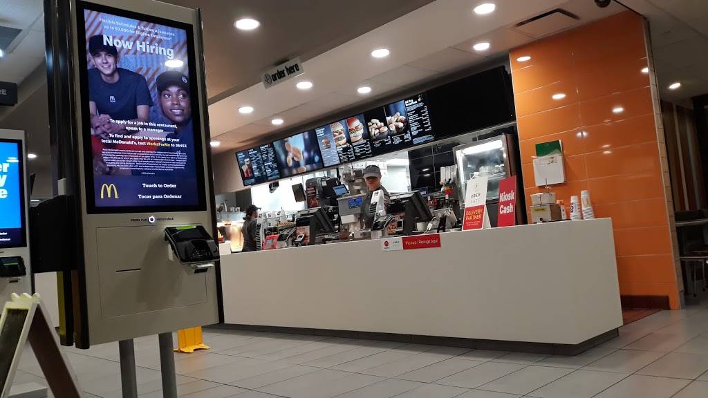 McDonalds | cafe | 8001 NW Hwy, Oklahoma City, OK 73132, USA | 4057218000 OR +1 405-721-8000