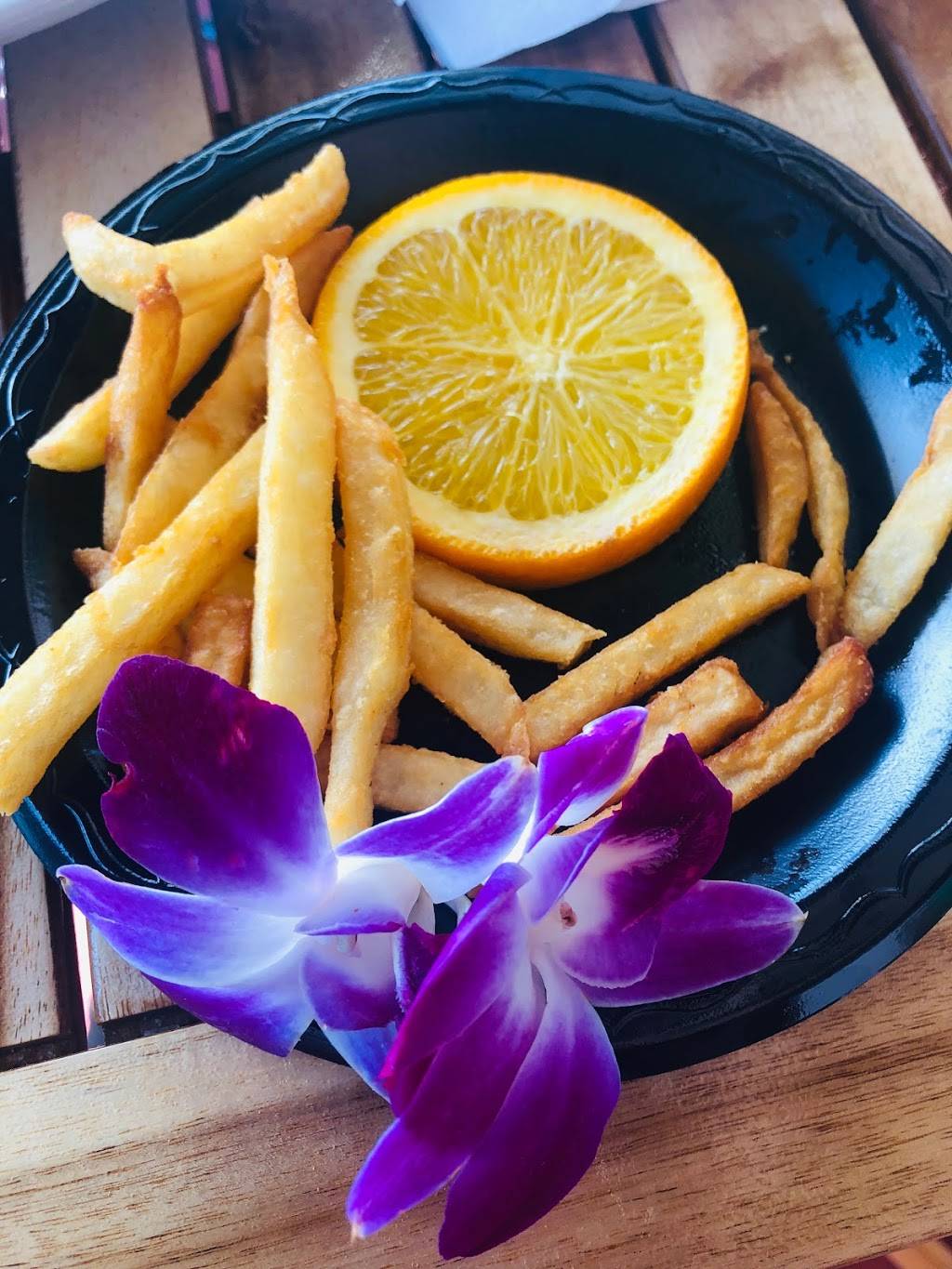 Gramma Dots Restaurant | restaurant | 634 N Yachtsman Dr, Sanibel, FL 33957, USA | 2394728138 OR +1 239-472-8138