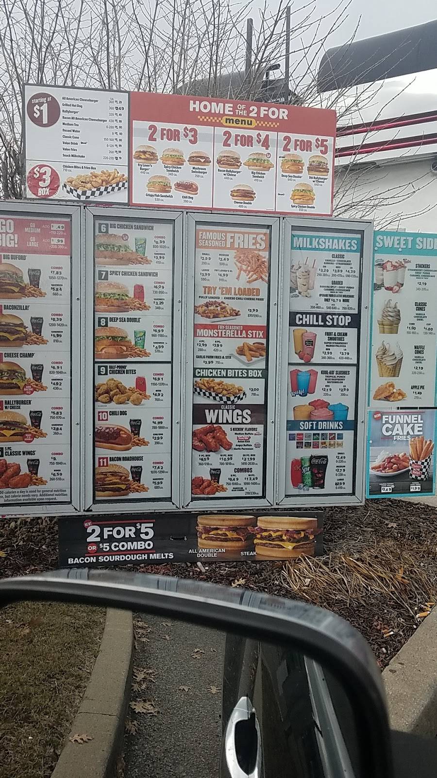 Rallys | restaurant | 10545 Pendleton Pike, Indianapolis, IN 46236, USA | 3178236478 OR +1 317-823-6478