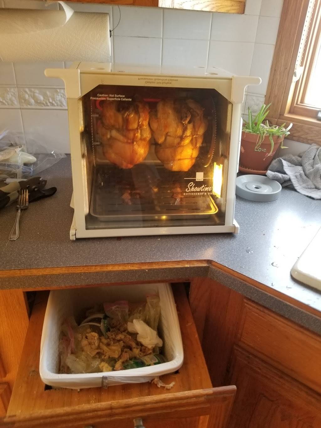 Bucks Diner | restaurant | 8927 Dixie Hwy, Fair Haven, MI 48023, USA | 5867251000 OR +1 586-725-1000