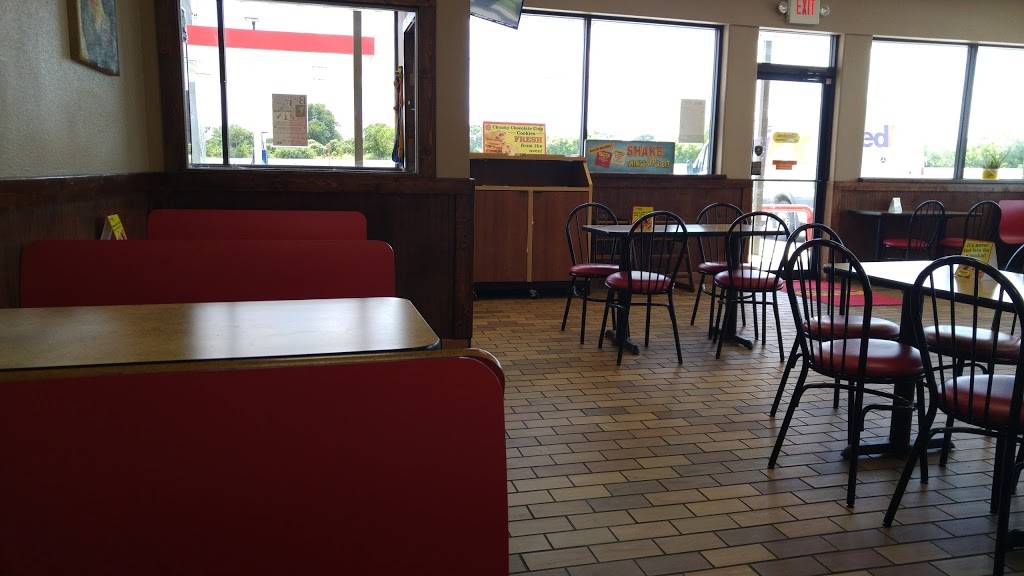 Chicken Express Blanco | restaurant | 1138 US-281, Blanco, TX 78606, USA | 8308333228 OR +1 830-833-3228