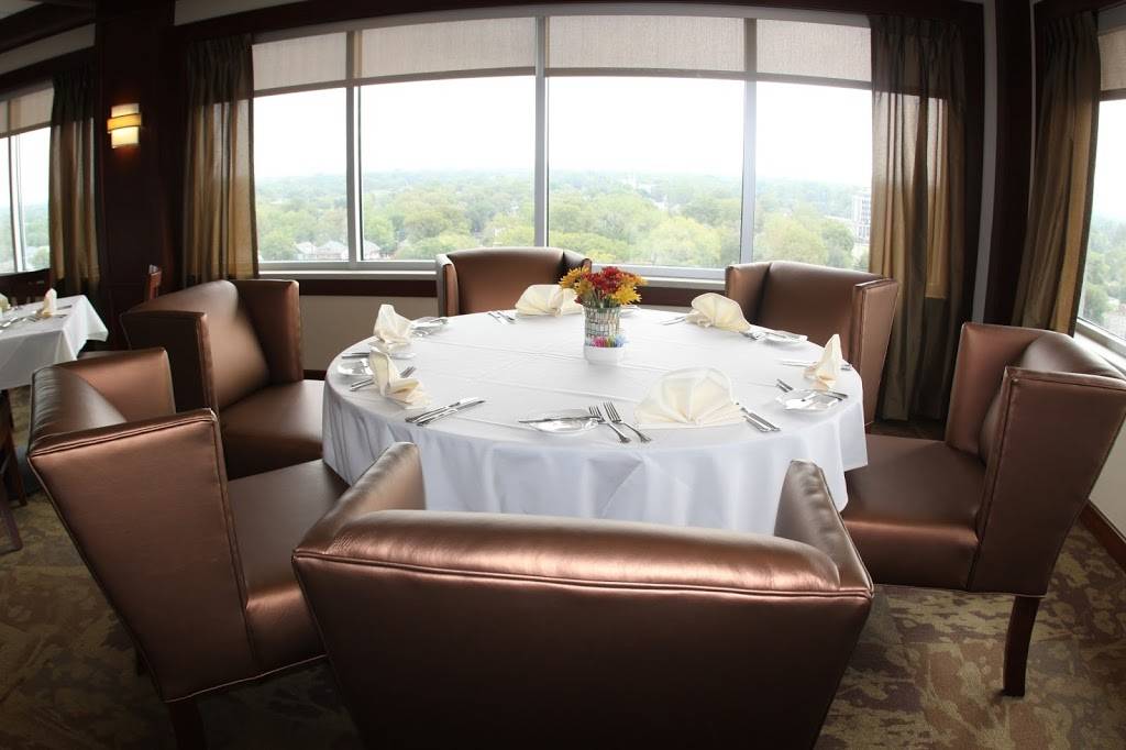 Courses Restaurant | restaurant | 2820 N Meridian St, Indianapolis, IN 46208, USA | 3179681659 OR +1 317-968-1659