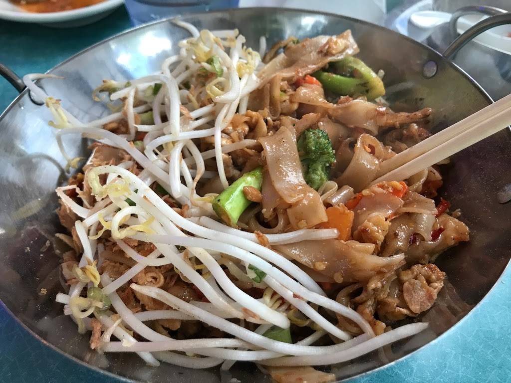 Pad Thai Cafe | restaurant | 2568 S Church St, Murfreesboro, TN 37127, USA | 6152036900 OR +1 615-203-6900