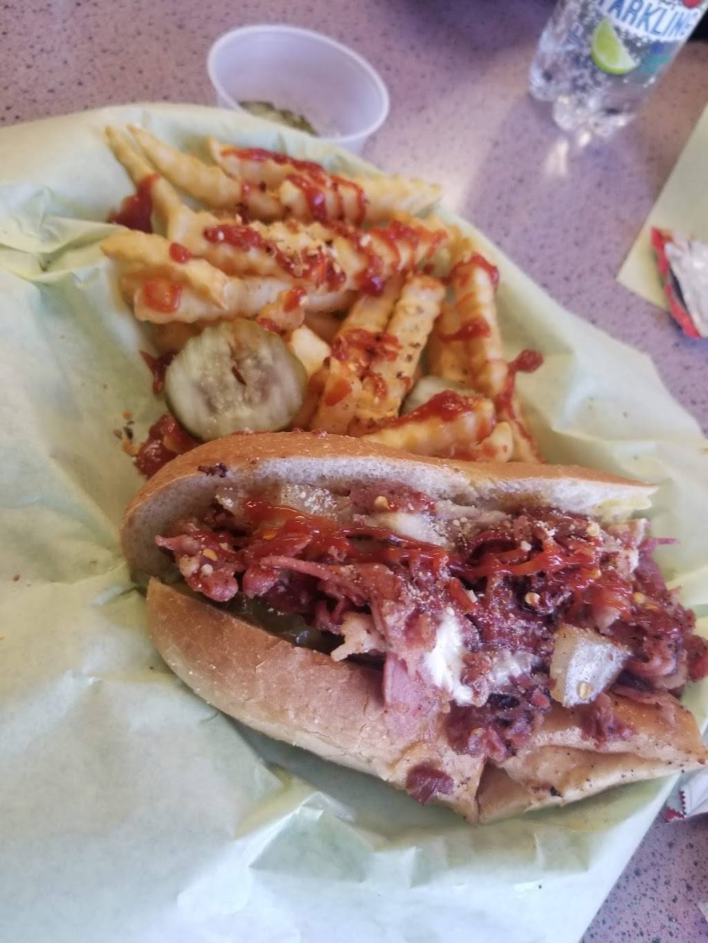 Boxers Pizza & Sandwich Shop | restaurant | 1439 N Boulder Hwy # A, Henderson, NV 89011, USA | 7025664114 OR +1 702-566-4114