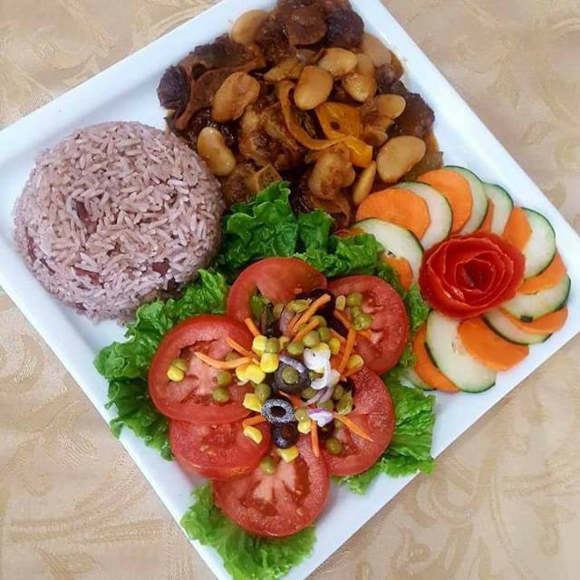 J Shannelle Caribbean/Jamaican Cafe and Food Market. | restaurant | 7950 Front Beach Rd #4817, Panama City Beach, FL 32407, USA | 8505885097 OR +1 850-588-5097