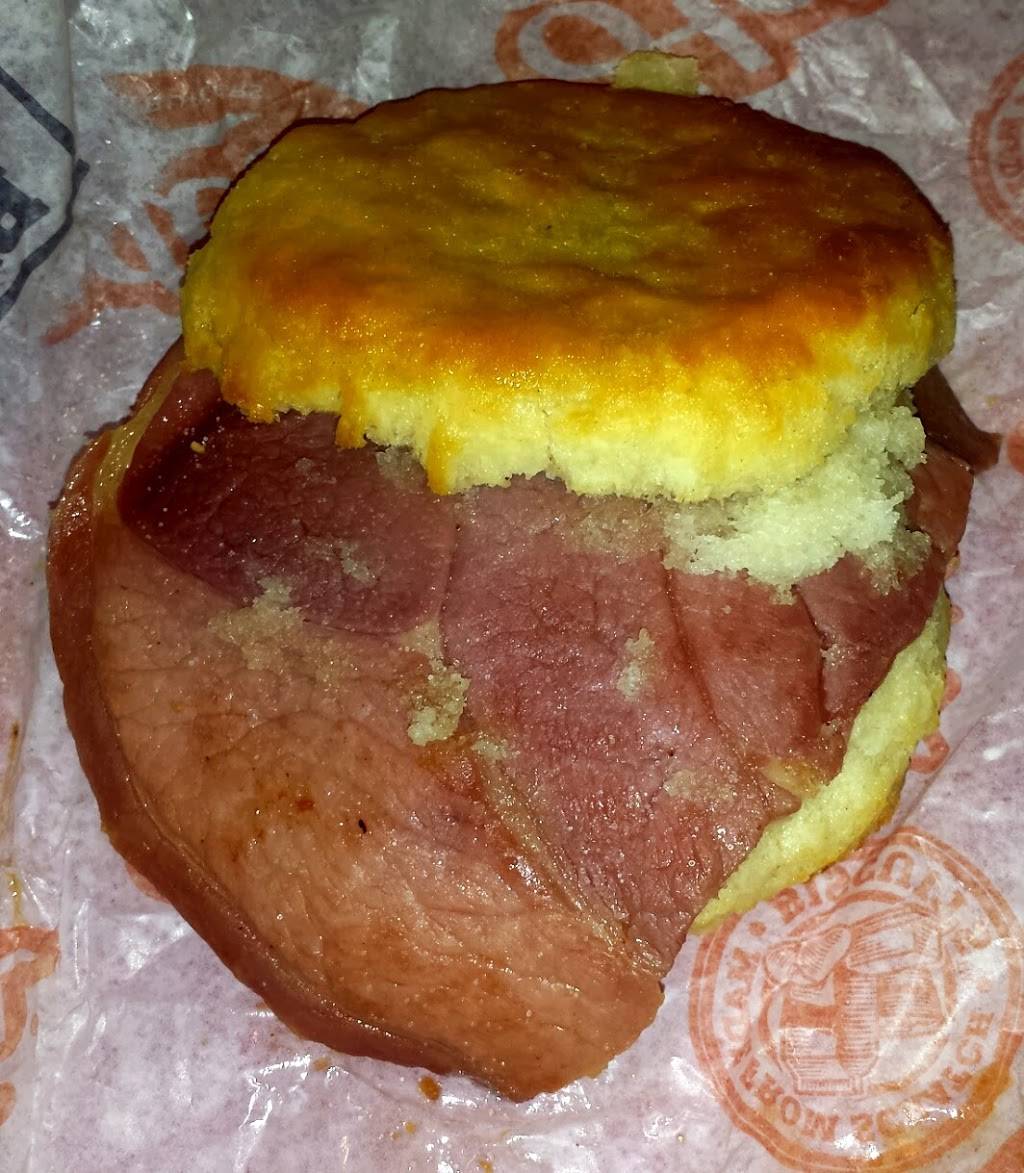 Hardees | restaurant | 1102 Memorial Blvd, Picayune, MS 39466, USA | 6017991116 OR +1 601-799-1116