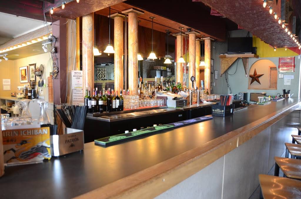 Deli Italia | restaurant | 507 E State St, Rockford, IL 61104, USA | 8159623354 OR +1 815-962-3354