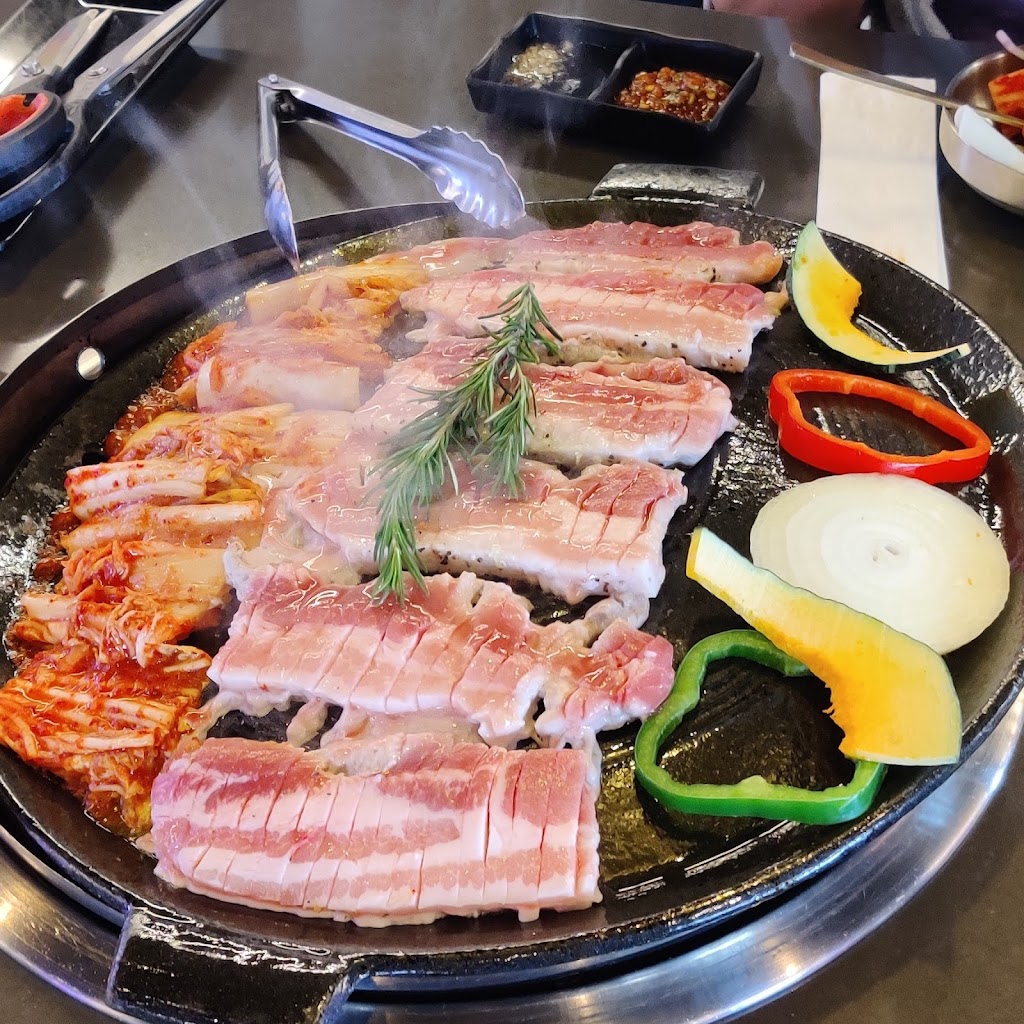 Seorai Korean Bbq | restaurant | 3044 El Camino Real, Santa Clara, CA 95051, USA | 4084904912 OR +1 408-490-4912