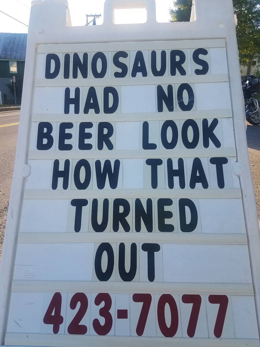 Readsboro Inn | restaurant | 7077 E Main St, Readsboro, VT 05350, USA | 8024237077 OR +1 802-423-7077