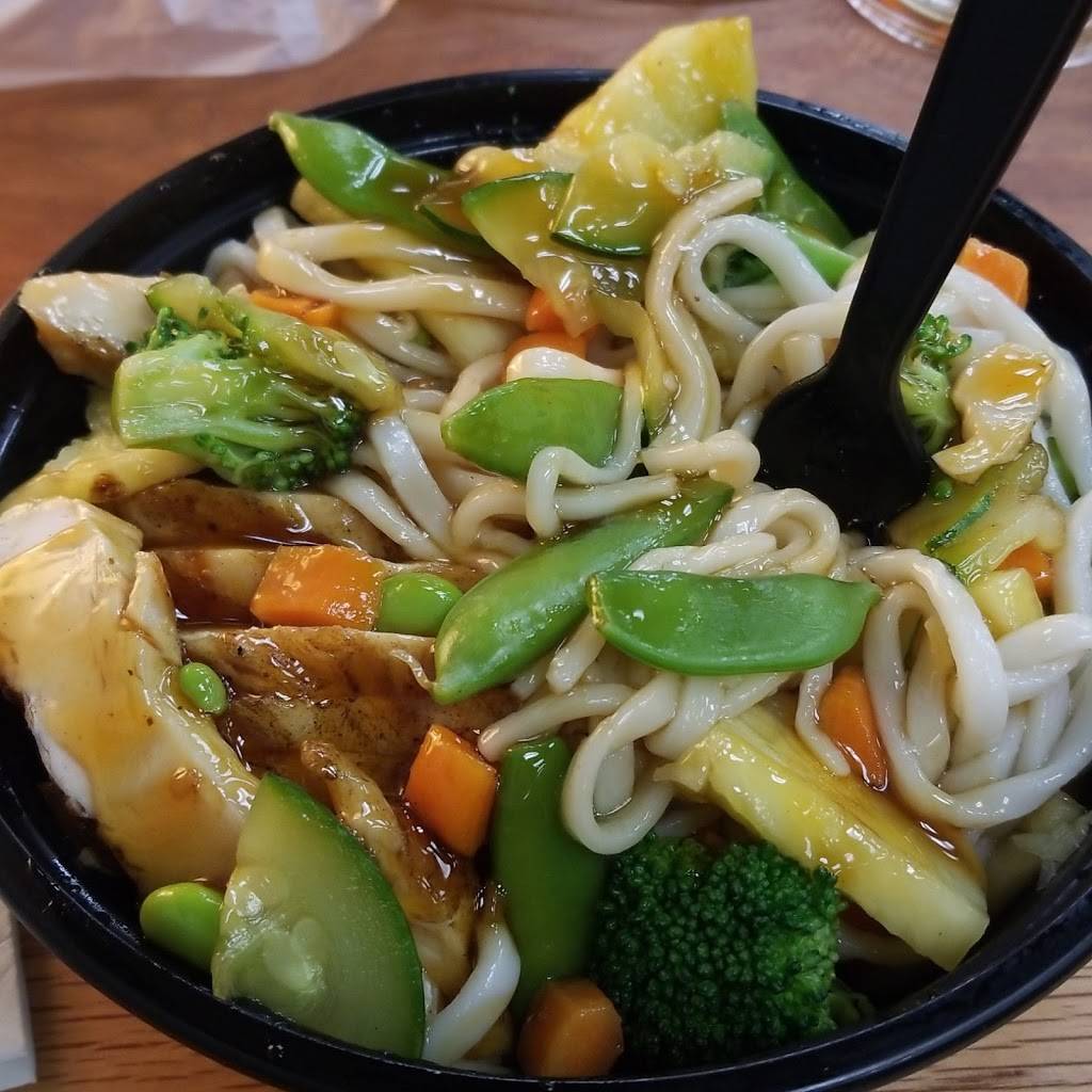 Tokyo Joes - Hampden | restaurant | 901 W Hampden Ave, Englewood, CO 80110, USA | 3038060112 OR +1 303-806-0112