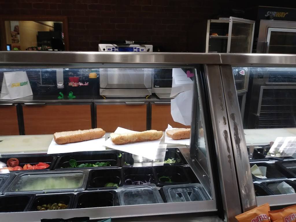 Subway Restaurants | restaurant | 1211 NE Martin Luther King Jr, Portland, OR 97232, USA | 9712718161 OR +1 971-271-8161