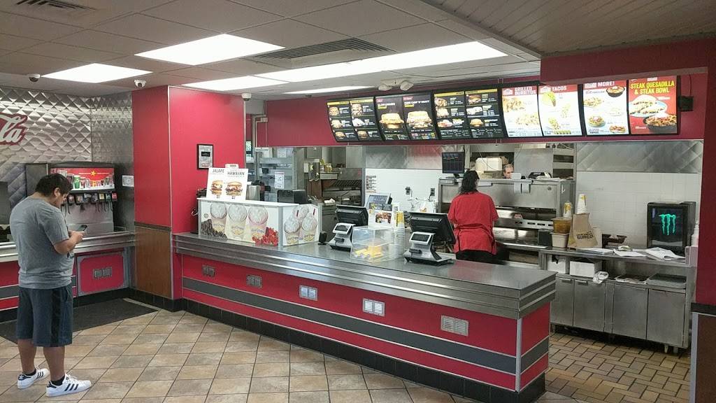 Hardees | restaurant | 11938 Dorsett Rd, Maryland Heights, MO 63043, USA | 3142987076 OR +1 314-298-7076
