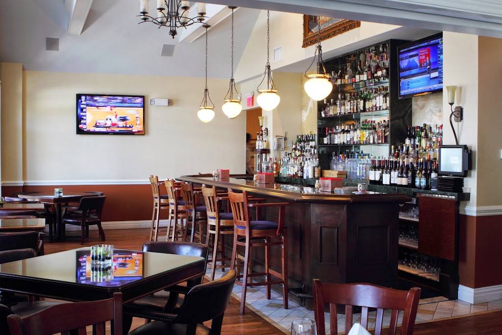 Albas Restaurant and Bar | restaurant | 400 N Main St, Port Chester, NY 10573, USA | 9149372236 OR +1 914-937-2236