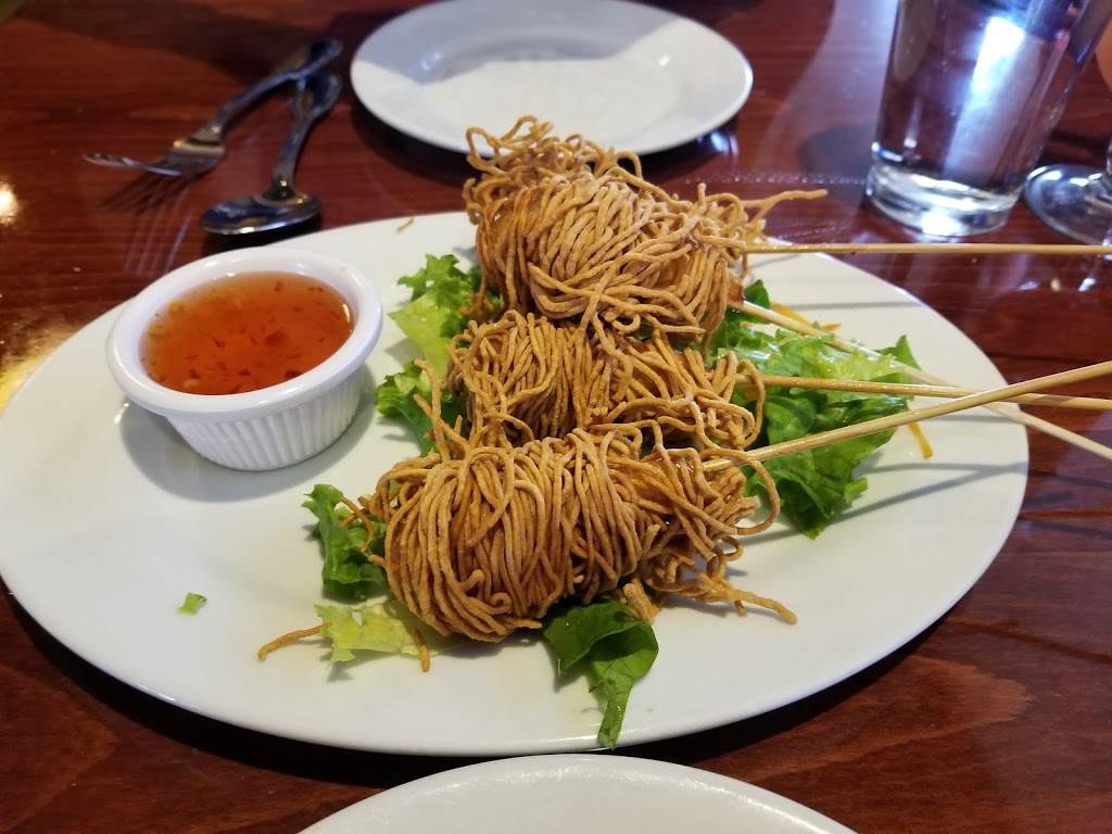 Narai Thai Restaurant | meal takeaway | 805 Village Center Dr, Colorado Springs, CO 80919, USA | 7195315175 OR +1 719-531-5175