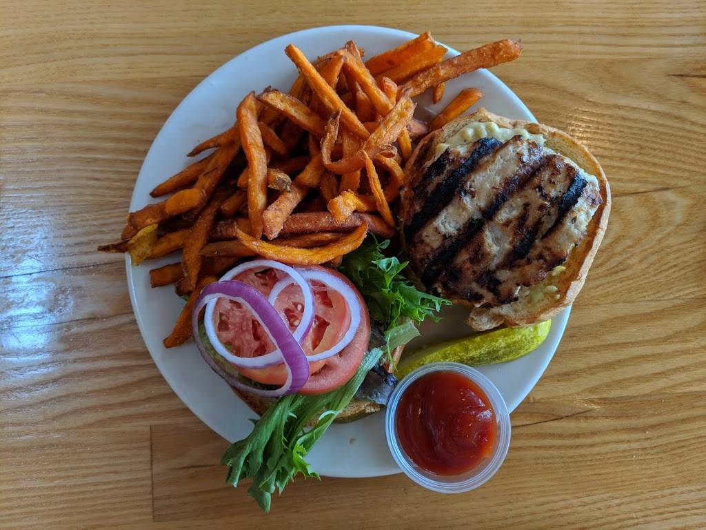 Dock Cafe | cafe | 425 Nelson St E, Stillwater, MN 55082, USA | 6514303770 OR +1 651-430-3770