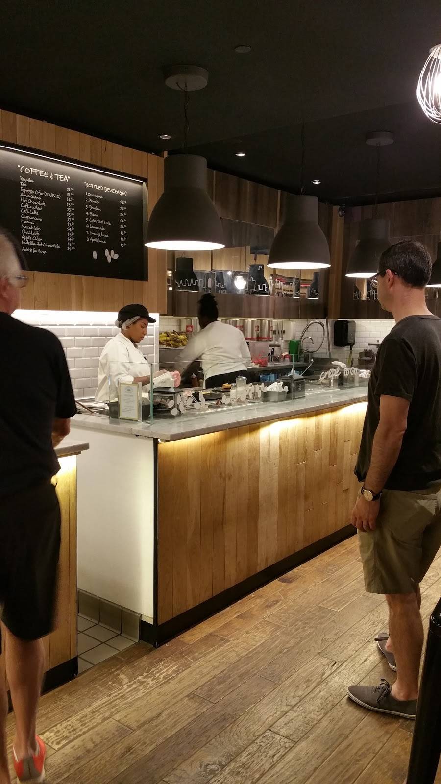 Vive la Crêpe! | restaurant | 1 W 59th St, New York, NY 10019, USA | 8552737369 OR +1 855-273-7369