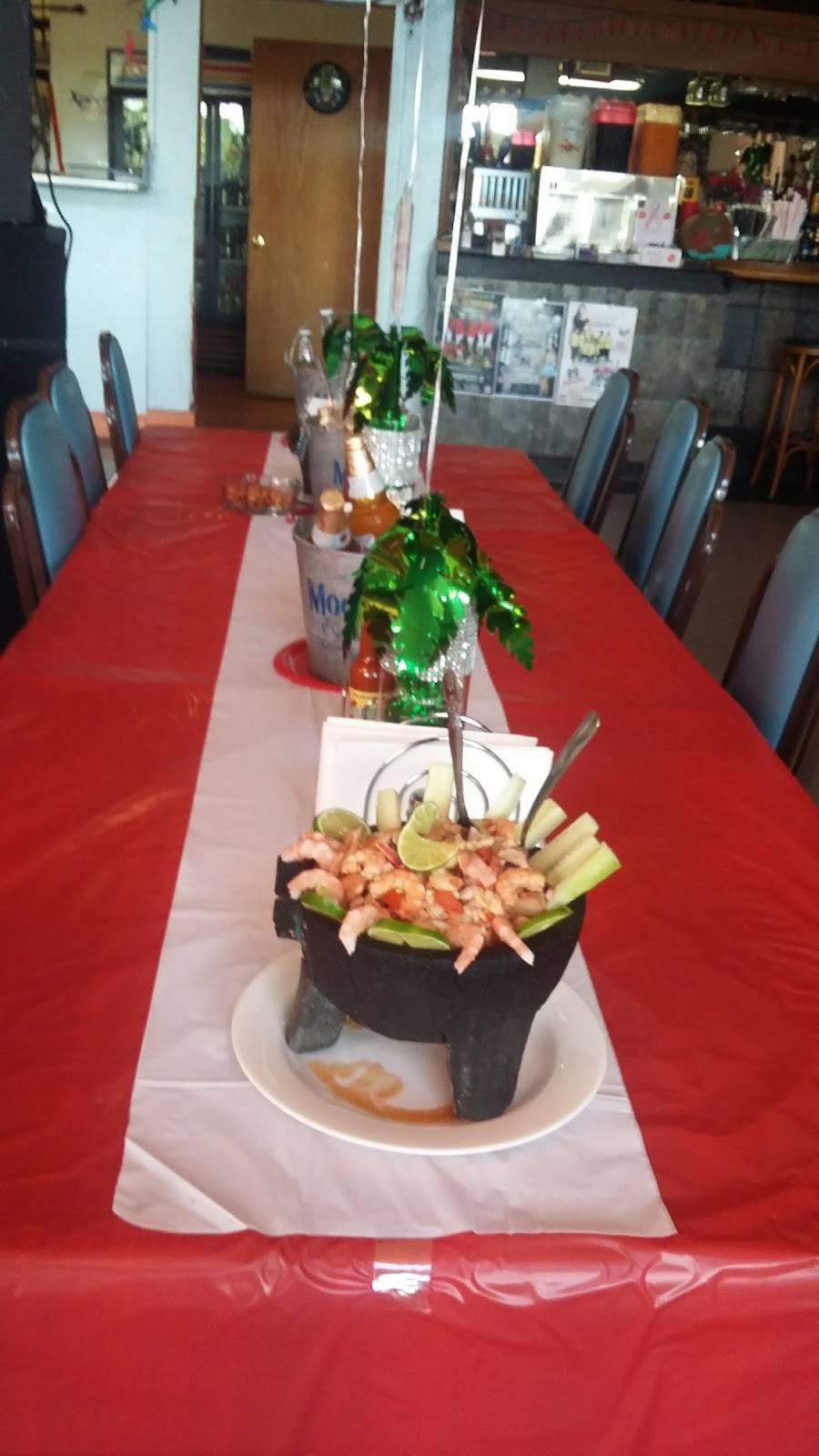 Casa Lara Restaurant | restaurant | 7 Clock Tower Dr, Countryside, IL 60525, USA | 2242762288 OR +1 224-276-2288