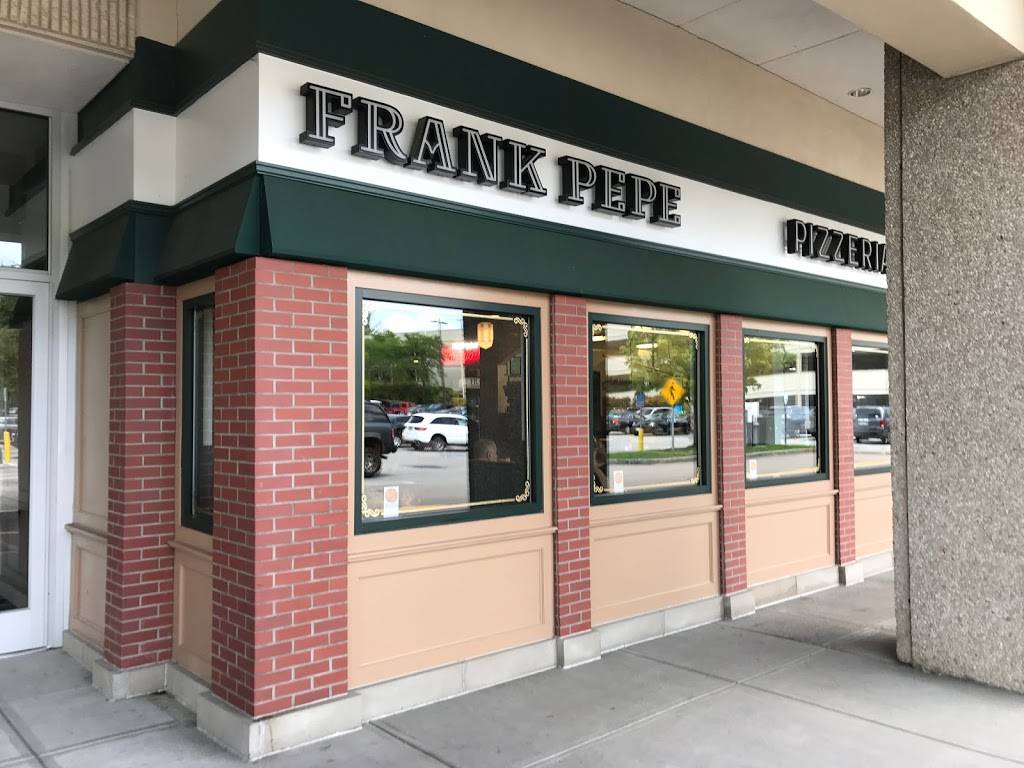 Frank Pepe Pizzeria Napoletana | restaurant | 199 Boylston St, Chestnut Hill, MA 02467, USA | 6179647373 OR +1 617-964-7373