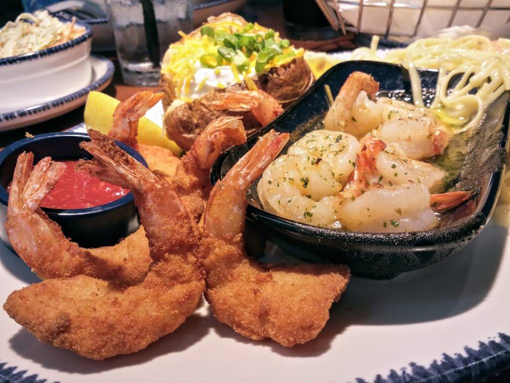 Red Lobster | restaurant | El Camino Real, 2471 Vista Way, Oceanside, CA 92054, USA | 7607220527 OR +1 760-722-0527