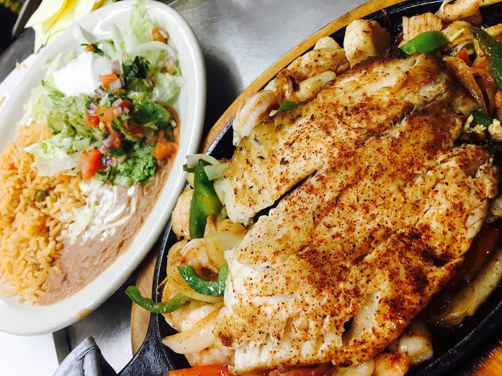 Cancun Mexican Grill | restaurant | 2803 N Lorraine St, Hutchinson, KS 67502, USA | 6206656999 OR +1 620-665-6999