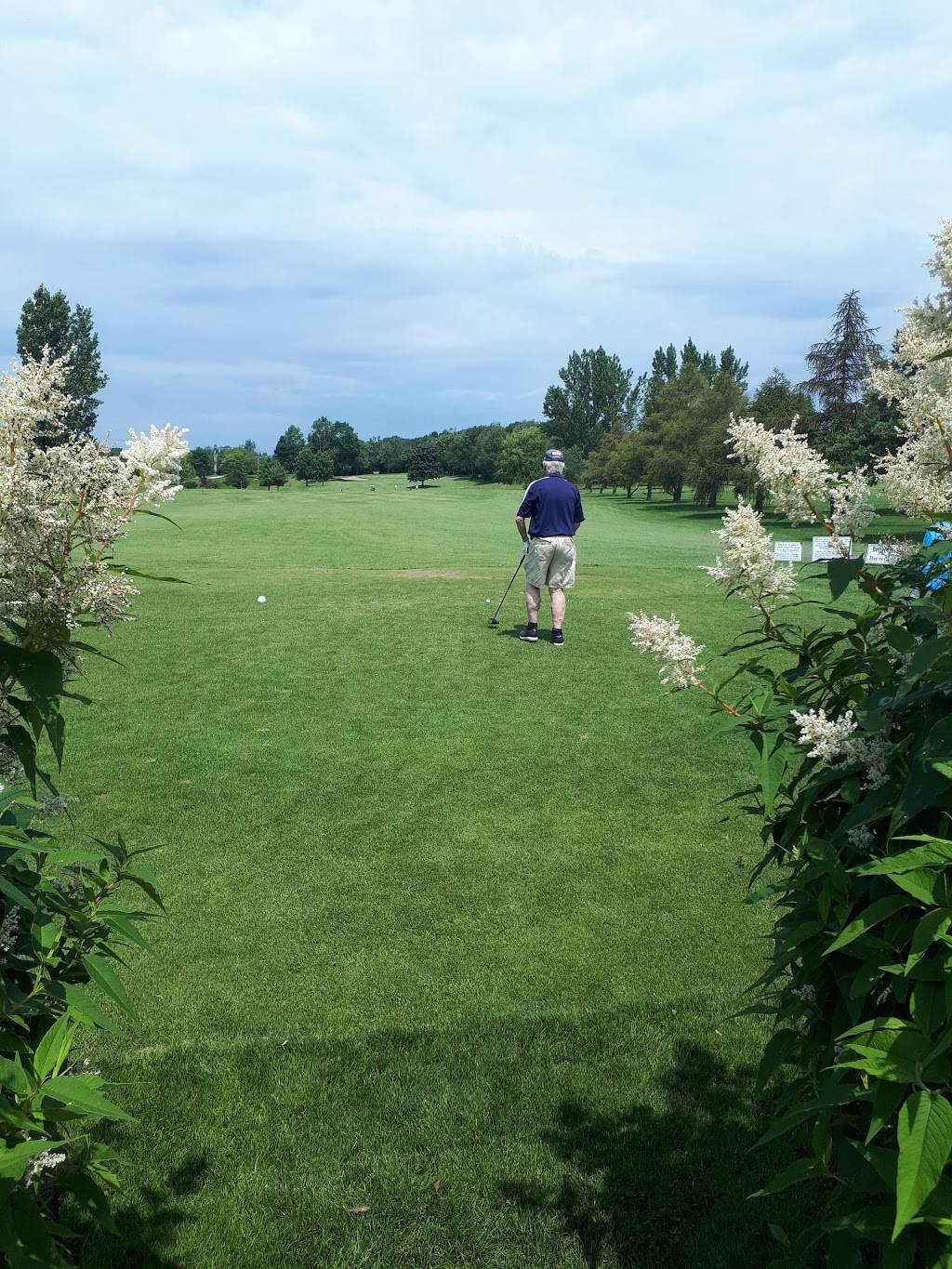 Garrison Golf & Curling Club | restaurant | 12 Red Patch Ave, Kingston, ON K7K 7B4, Canada | 6135464952 OR +1 613-546-4952