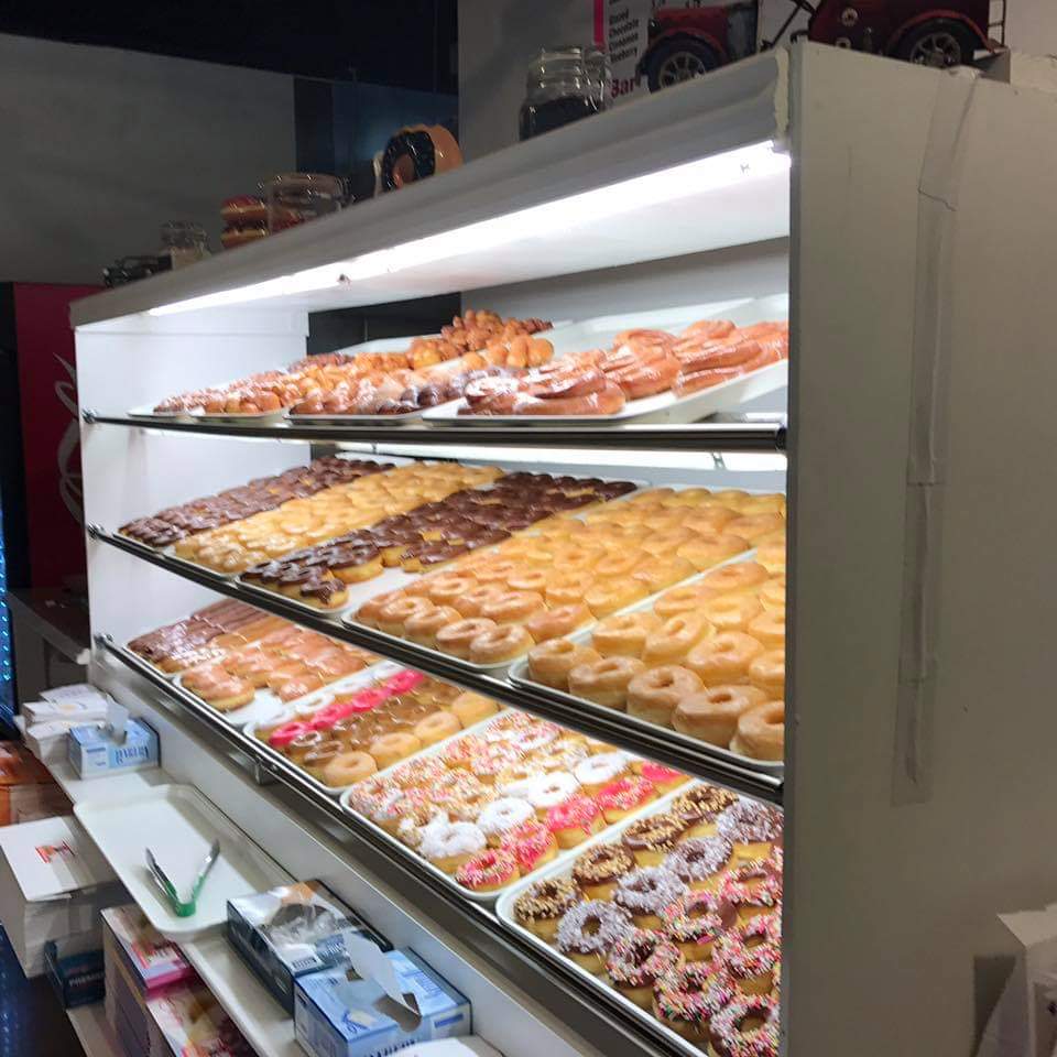 Love’s Donuts and Gourmet Sandwiches | meal takeaway | 821 Hogan Ln #100, Conway, AR 72034, USA | 5017816000 OR +1 501-781-6000
