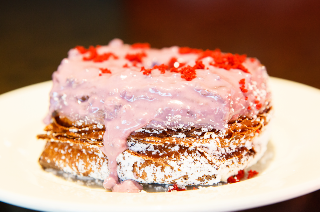 Glee Donuts & Burgers | bakery | 9475 Heil Ave a, Fountain Valley, CA 92708, USA | 7145310288 OR +1 714-531-0288