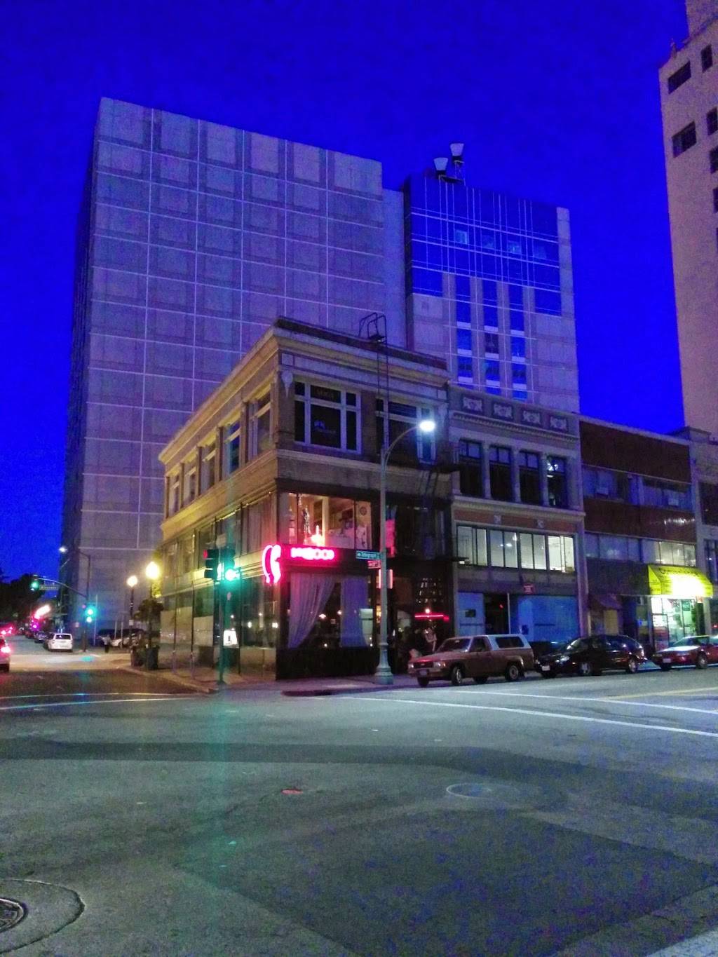 Dogwood | restaurant | 1644 Telegraph Ave, Oakland, CA 94612, USA | 5104446669 OR +1 510-444-6669