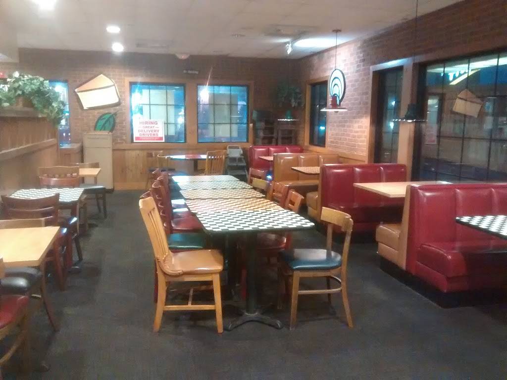 Pizza Hut | restaurant | 4598 34th St S, St. Petersburg, FL 33711, USA | 7278641188 OR +1 727-864-1188