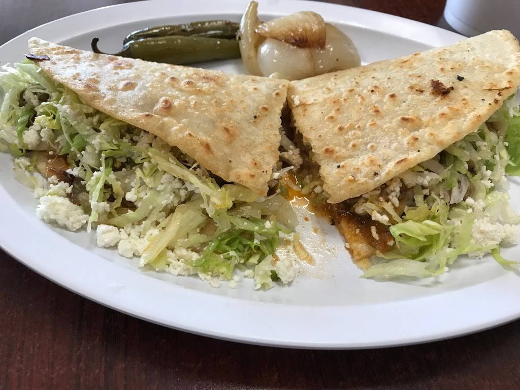 Charly’s Super Tortas Chilangas | restaurant | 2725 E Fremont St, Stockton, CA 95205, USA | 2099054179 OR +1 209-905-4179