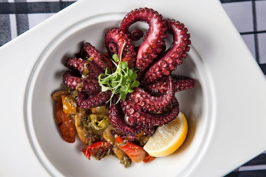 Gibsons Bar & Steakhouse | restaurant | 1028 N Rush St, Chicago, IL 60611, USA | 3122668999 OR +1 312-266-8999